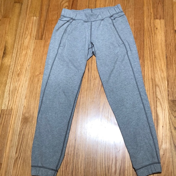 lululemon athletica Pants - NWOT Lululemon pants Size 4